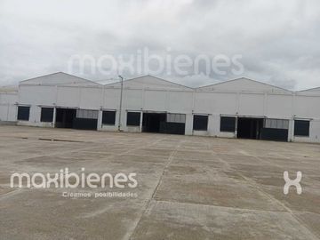 bodega en arriendo en chigorodo. Cod A71606