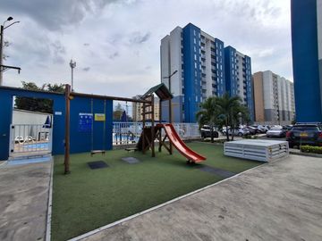apartamento en arriendo en brisas de los Álamos. Cod A4401