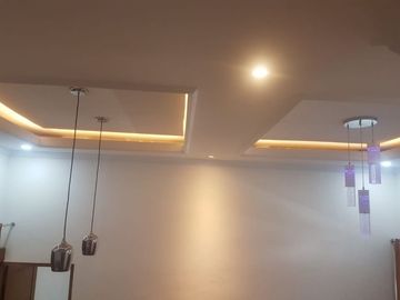 BU RUMAH MEWAH SEMI FURNISH SIAP HUNI DEKAT UNRIYO JOGJA