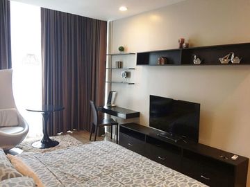 FULLY FURNISHED 3 BR UNIT FOR RENT AT TWO SERENDRA BGC
