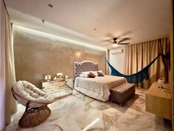 Manzanillo - Venta de Exclusiva Casa en Conjunto Palma Real.