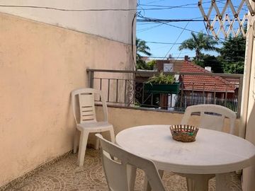 Departamento Tipo Casa en venta en Wilde Centro