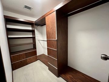 Casa en Venta en Fraccionamiento Denali Con Recámara en Planta Baja