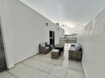 Casa en Venta en Fraccionamiento Denali Con Recámara en Planta Baja