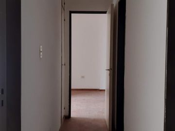 Departamento de 2 dormitorios y 2 baños en microcentro