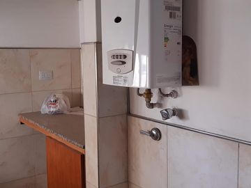 Departamento de 2 dormitorios y 2 baños en microcentro