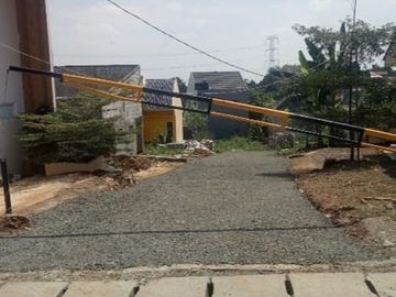 Rumah 400 an Juta Di Limo Depok