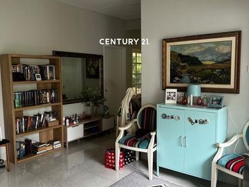 Rumah 1 Lantai Siap Huni Di Jakarta Barat WT 17756