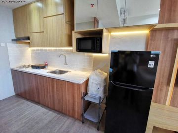 Apt. Grand Sungkono Lagoon Murah View City Hadap Utara Full Furnish