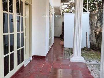 Dijual Rumah Luas Nyaman Strategis Di Tebet Jakarta Selatan