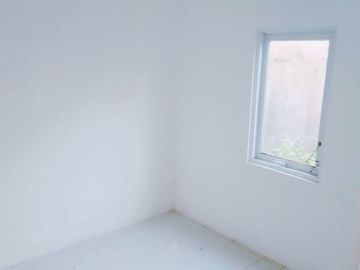 RUMAH SIAP HUNI 2 LANTAI UTARA ALUN - ALUN WATES