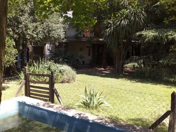 Juan J. Castro 700 Gral. Rodriguez - Quinta 3 ambientes en venta