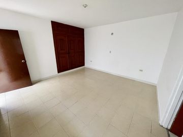 casa-local en venta en la playa. Cod V12517