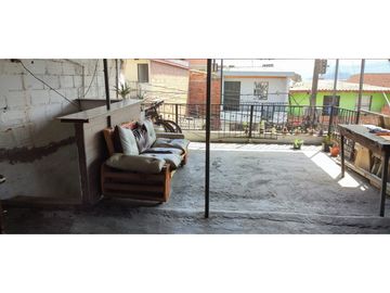 CASA VENTA EL PLAYON
