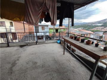 CASA VENTA EL PLAYON