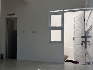Cuma Disini Rumah Mainroad Pakuhaji Ngamprah Harga Ekonomis Hanya 400Jtan