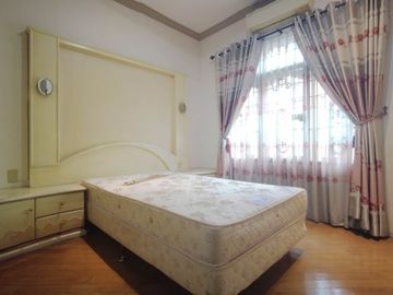 Villa di Jl. Malaka ( Dekat Madong Lubis )