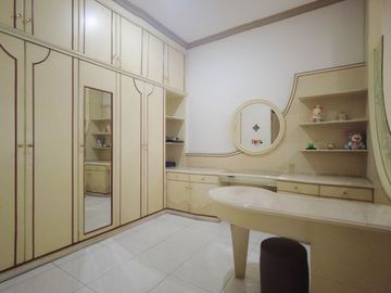 Villa di Jl. Malaka ( Dekat Madong Lubis )