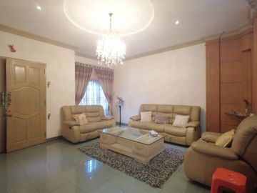 Villa di Jl. Malaka ( Dekat Madong Lubis )