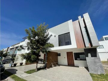 Casa En Venta En La Antigua Cementera
