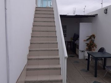 Se Vende Casa Cerca del Mar en Ballenita