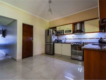 PH en Venta Ramos Mejia / La Matanza (B145 961)