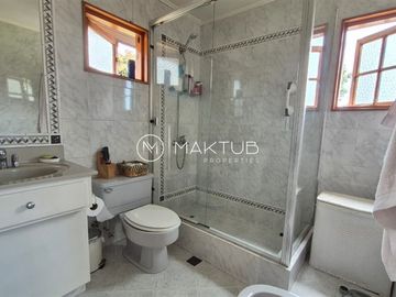 Casa en venta de 4 dorm. en Viña del Mar