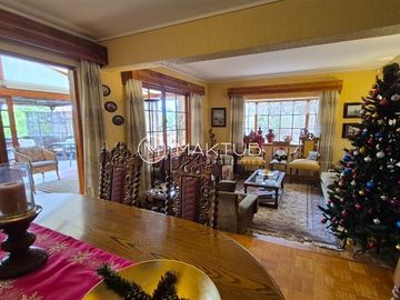 Casa en venta de 4 dorm. en Viña del Mar