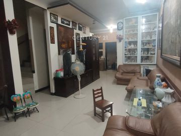 Rumah 3 Lantai Minimalis Area Kav Polri Jelambar Jakarta Barat