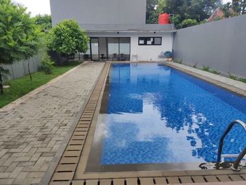 Rumah Minimalis Dalam Cluster di Tengah BSD dan Bintaro Rp. 2,1 M Nego