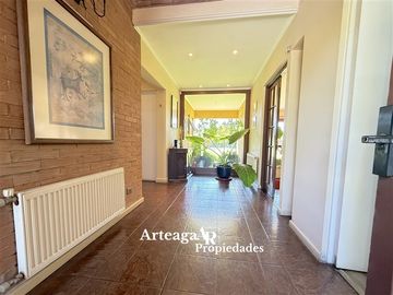 Casa arriendo,Algarrobal,Chicureo incluye jardinero-pisciner