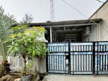 Rumah strategis dekat toll Gabus, aman dan nyaman di Perumahan Palm Sriamur