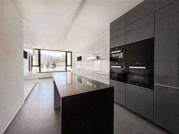Departamento en Venta en Vista Golf, La Dehesa (Dúplex con Jardín privado)