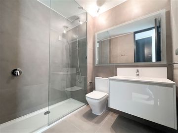 Departamento en Venta en Vista Golf, La Dehesa (Dúplex con Jardín privado)