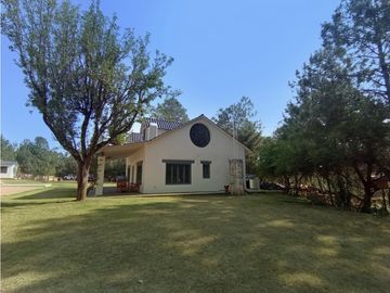 Casa De Campo en Huasca de Ocampo, Hidalgo. con alberca