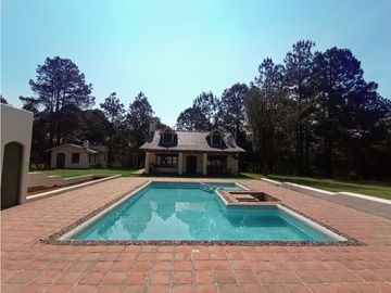 Casa De Campo en Huasca de Ocampo, Hidalgo. con alberca