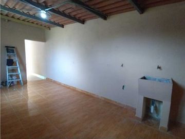 Se Vende Hermosa casa de esquina en Las Mañanitas, Los Nogales