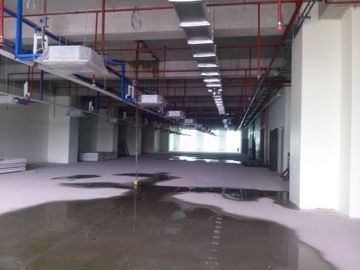 1,232.16 sqm Bare shell Commercial Office space for lease in Mckinley West, Taguig City
