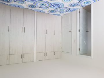 Venta de preciosa casa Acuarela Esquinera en Brisana- casalaguna- Cerca Riocentro dorado.