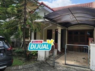 Rumah Vila Valensia hadap barat row 3mobil