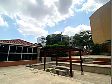 apartamento en arriendo en el tabor. Cod A127271