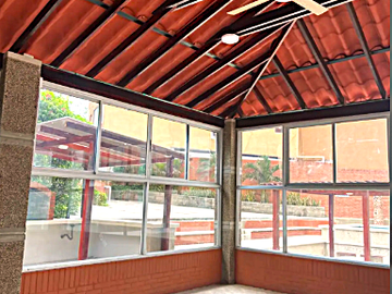 apartamento en arriendo en el tabor. Cod A127271