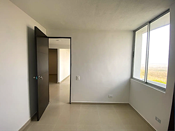 apartamento en arriendo en el tabor. Cod A127271