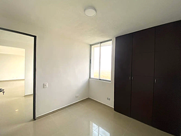 apartamento en arriendo en el tabor. Cod A127271