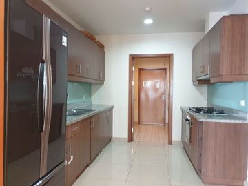 Disewakan Apartemen Pakubuwono Residence Tipe 2 Kamar Tidur Kondisi Fully Furnished by Sava Properti APT-A3905
