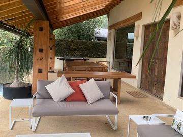 CASA EN VENTA EN AVANDARO CON EXCELENTE UBICACION