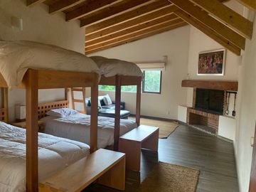 CASA EN VENTA EN AVANDARO CON EXCELENTE UBICACION