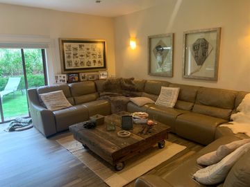 CASA EN VENTA EN AVANDARO CON EXCELENTE UBICACION