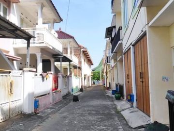 Rumah 5 Kamar di Belakang Kampus UIN Malang Pass, Pusat Kos Kontrakan Mahasiswa Dosen Kampus UIN UB UM di Kota Malang