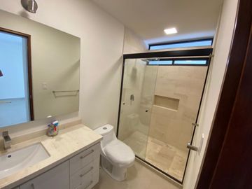 Estrene casa moderna en privada de 4 casas
